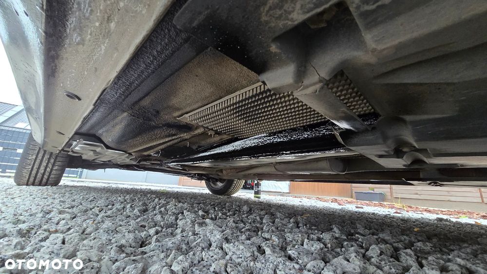 Ford Mondeo 1.6 TDCi Ambiente - 8