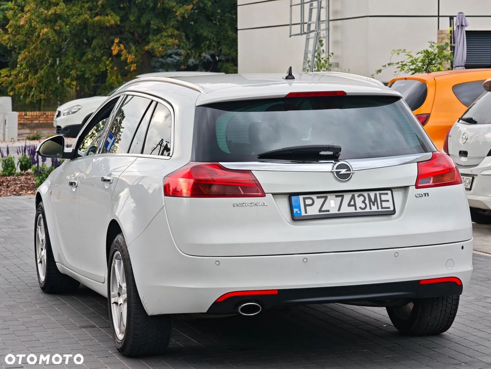 Opel Insignia - 14
