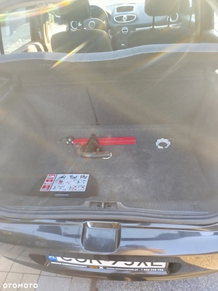 Renault Clio - 9