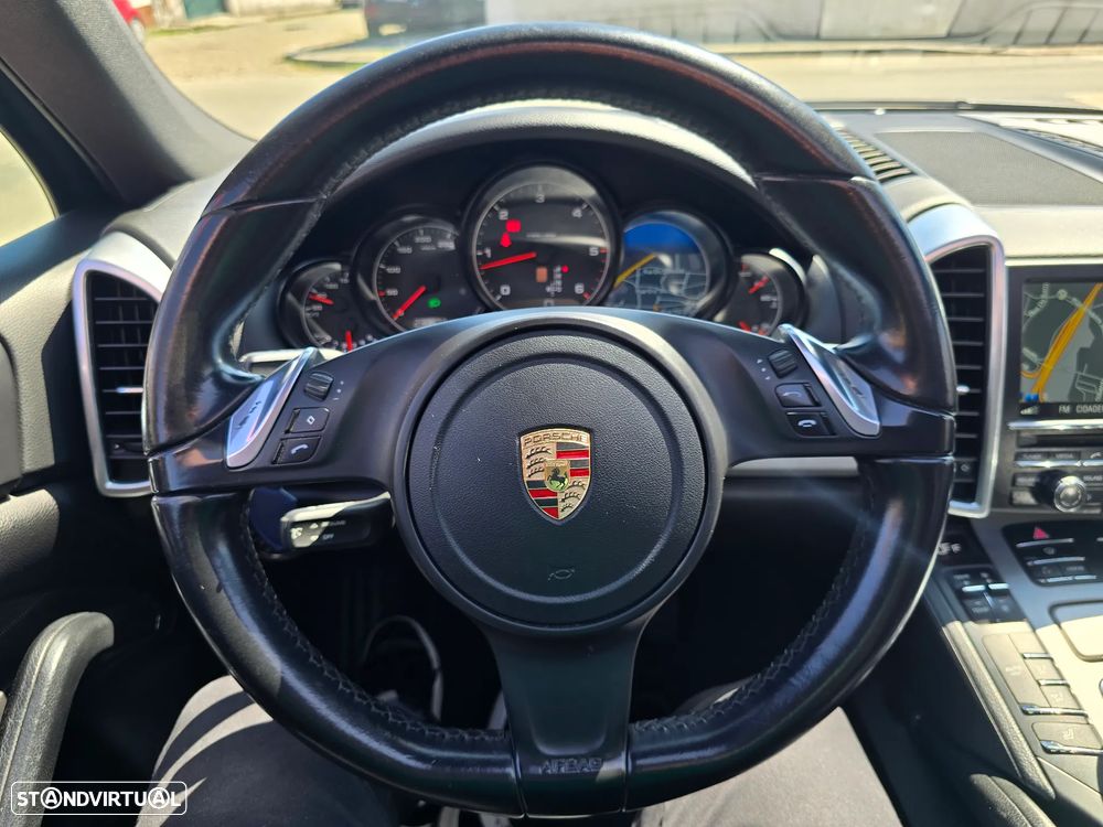 Porsche Cayenne II - 20