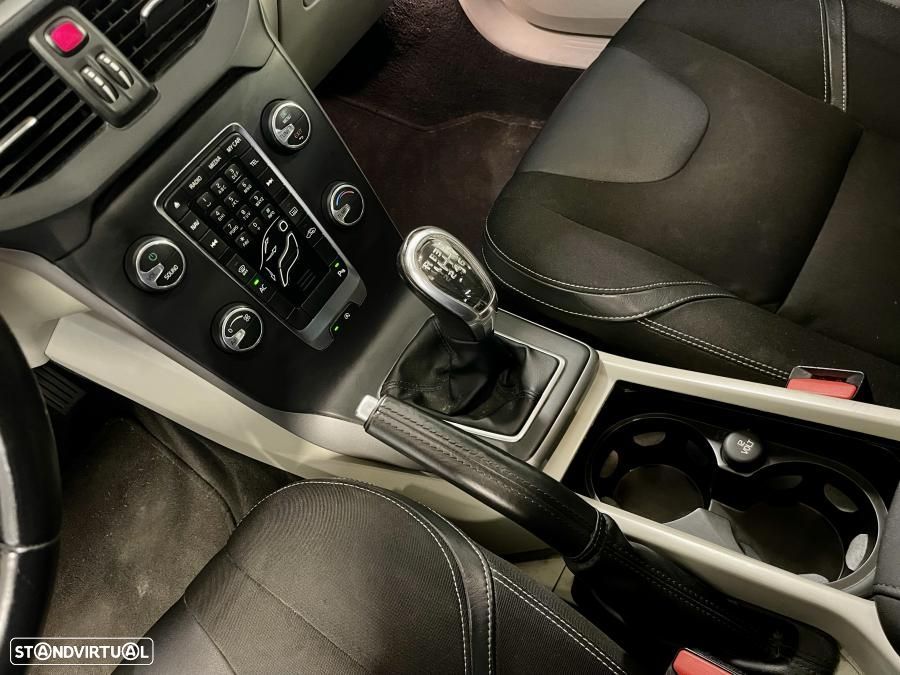 Volvo V40 1.6 D2 Kinetic Eco - 11