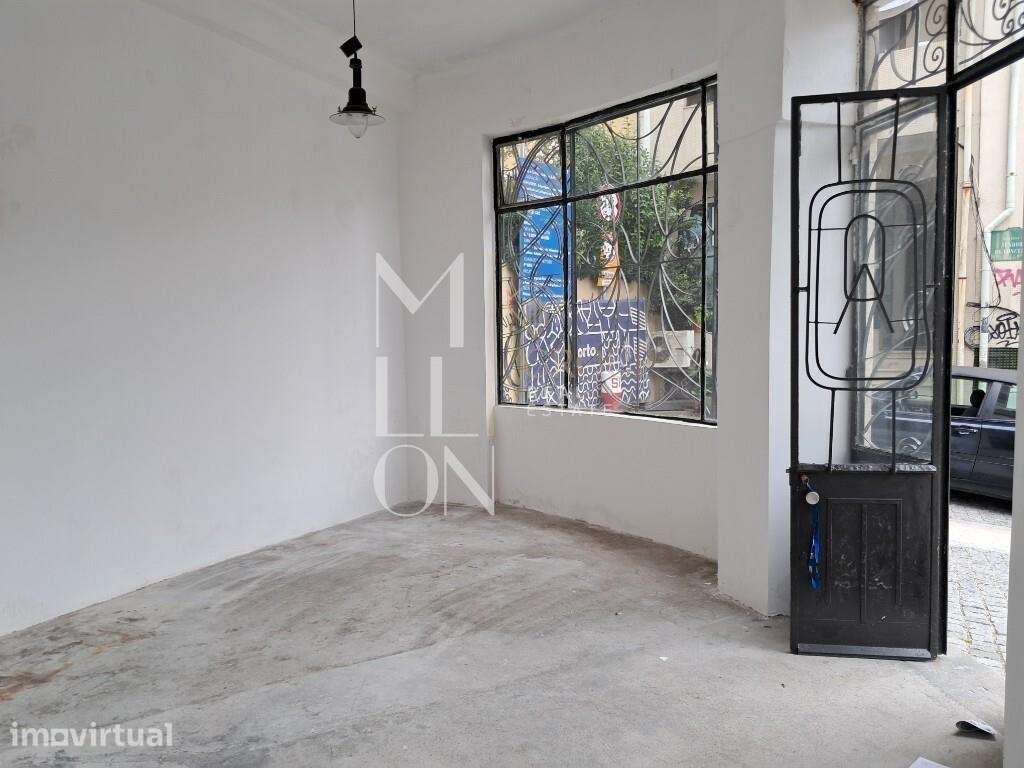 Espaço comercial para Arrendamento – Rua de Camões, Porto - Grande imagem: 3/9