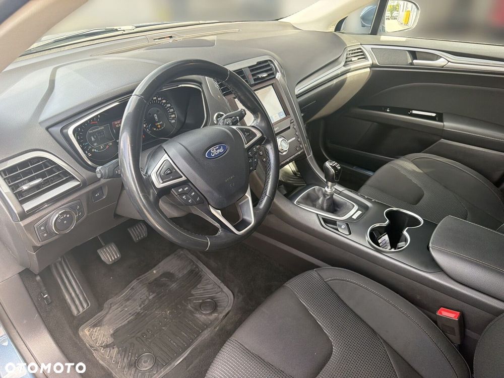 Ford Mondeo - 17