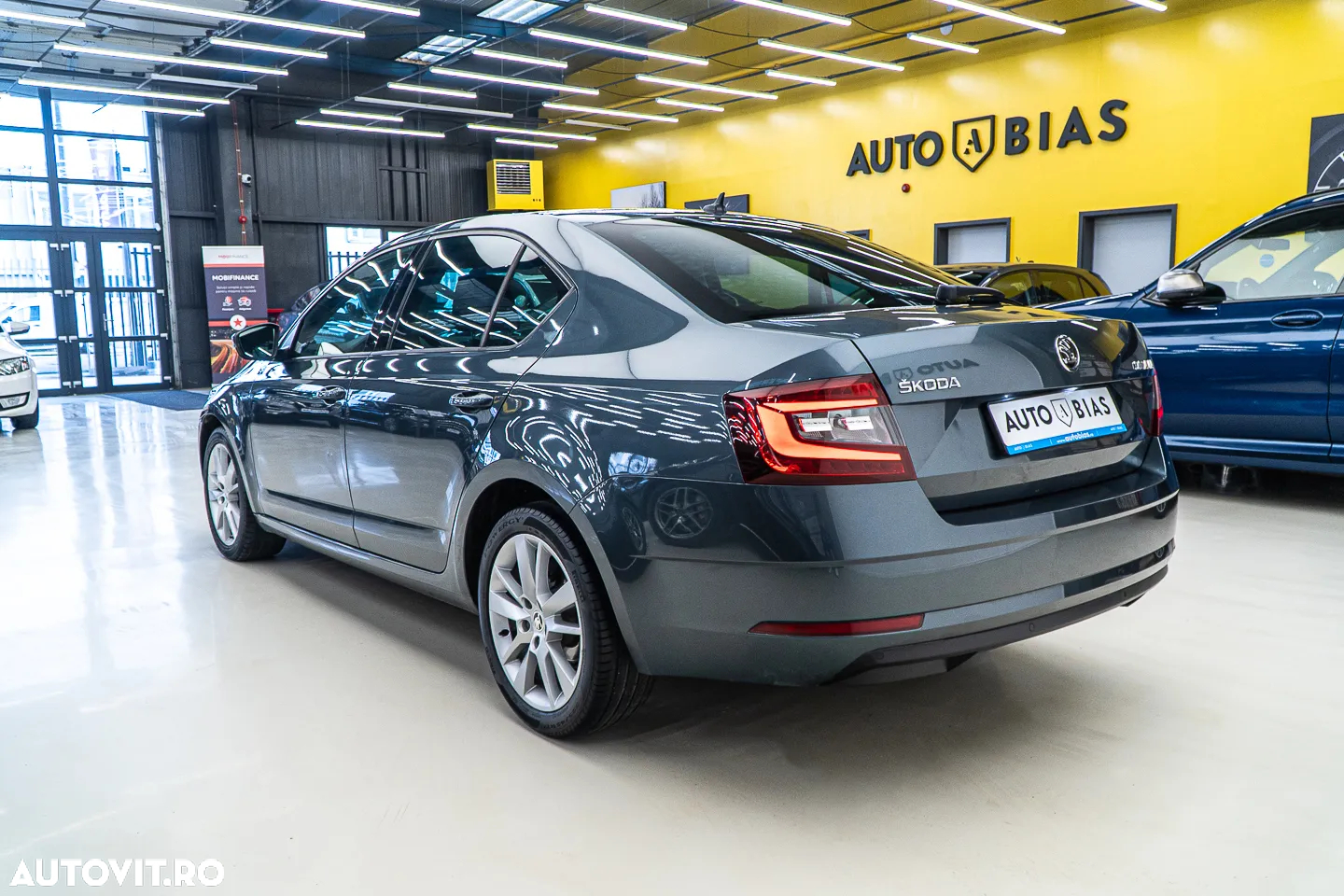 Skoda Octavia 2.0 TDI DSG Style - 5