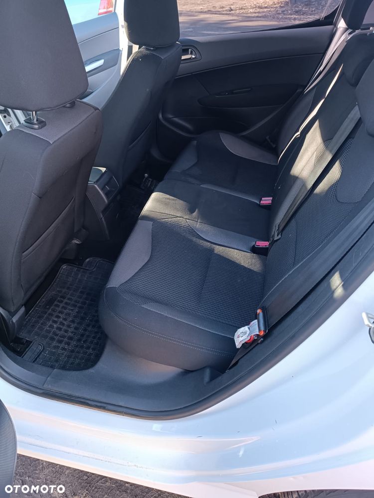 Peugeot 308 1.6 HDi Style - 22