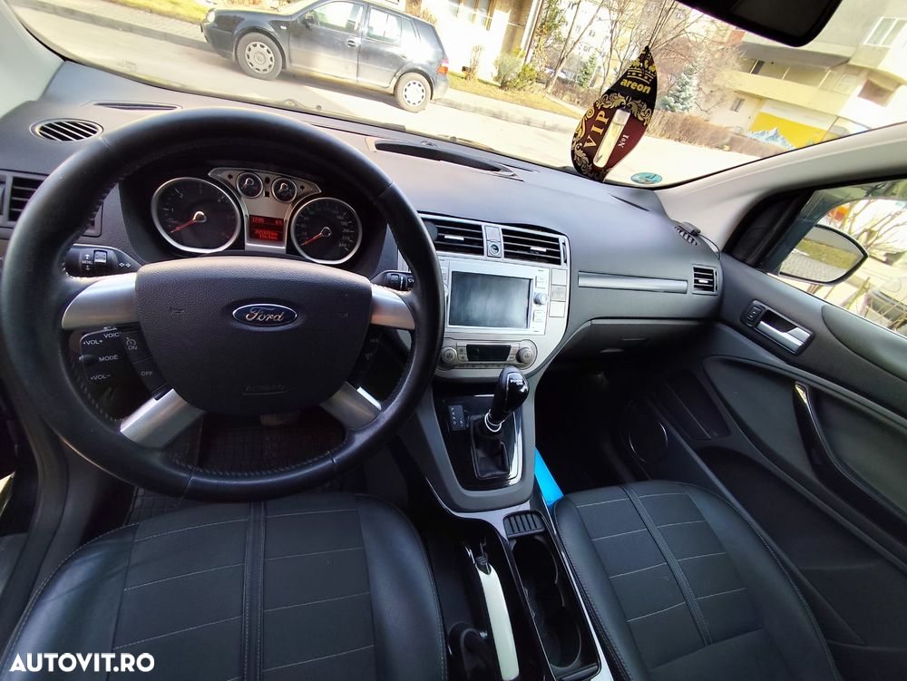 Ford Kuga 2.0 TDCi 4WD Powershift Individual - 13
