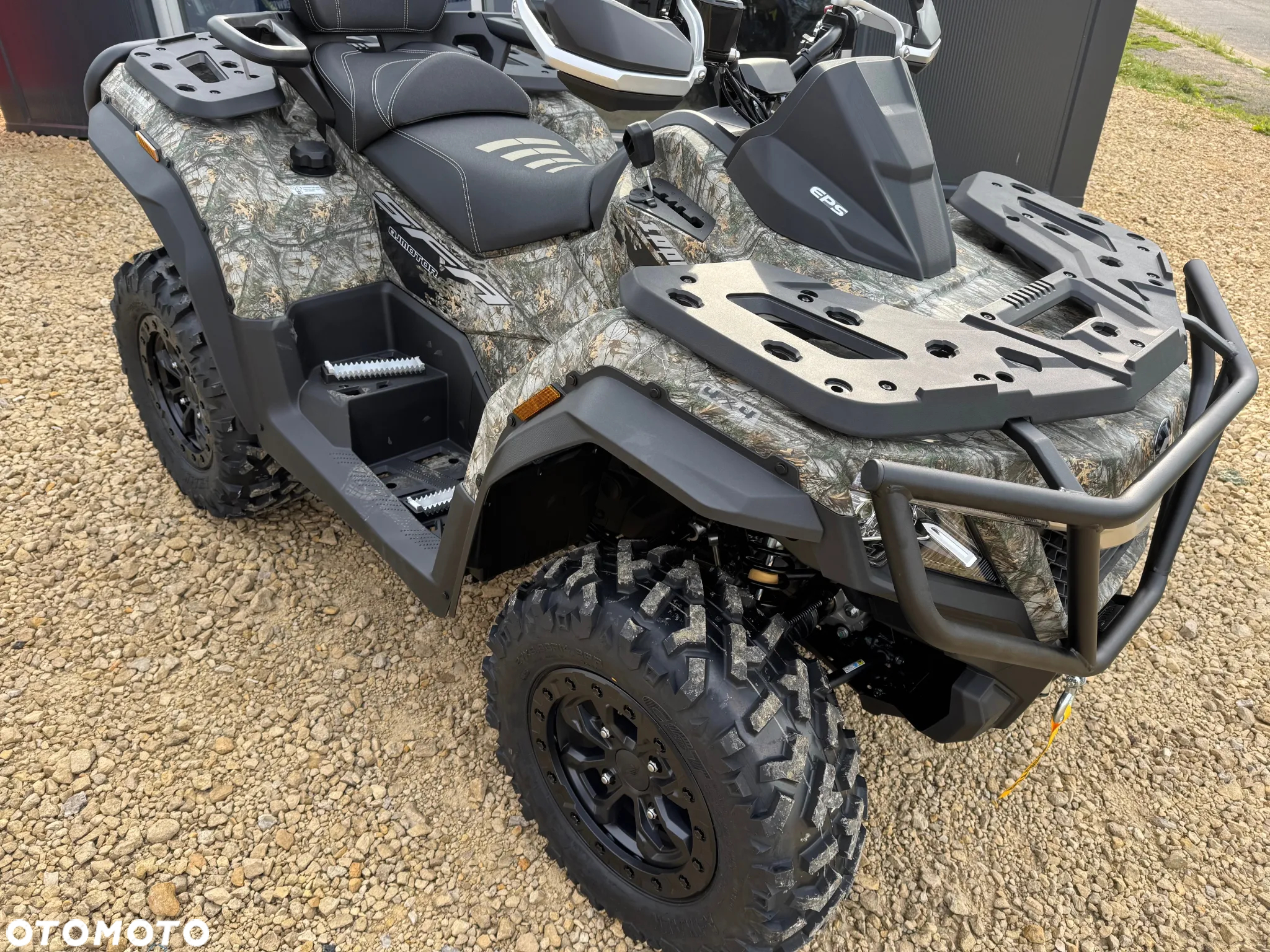 QJMOTOR SFA 1000 - 11