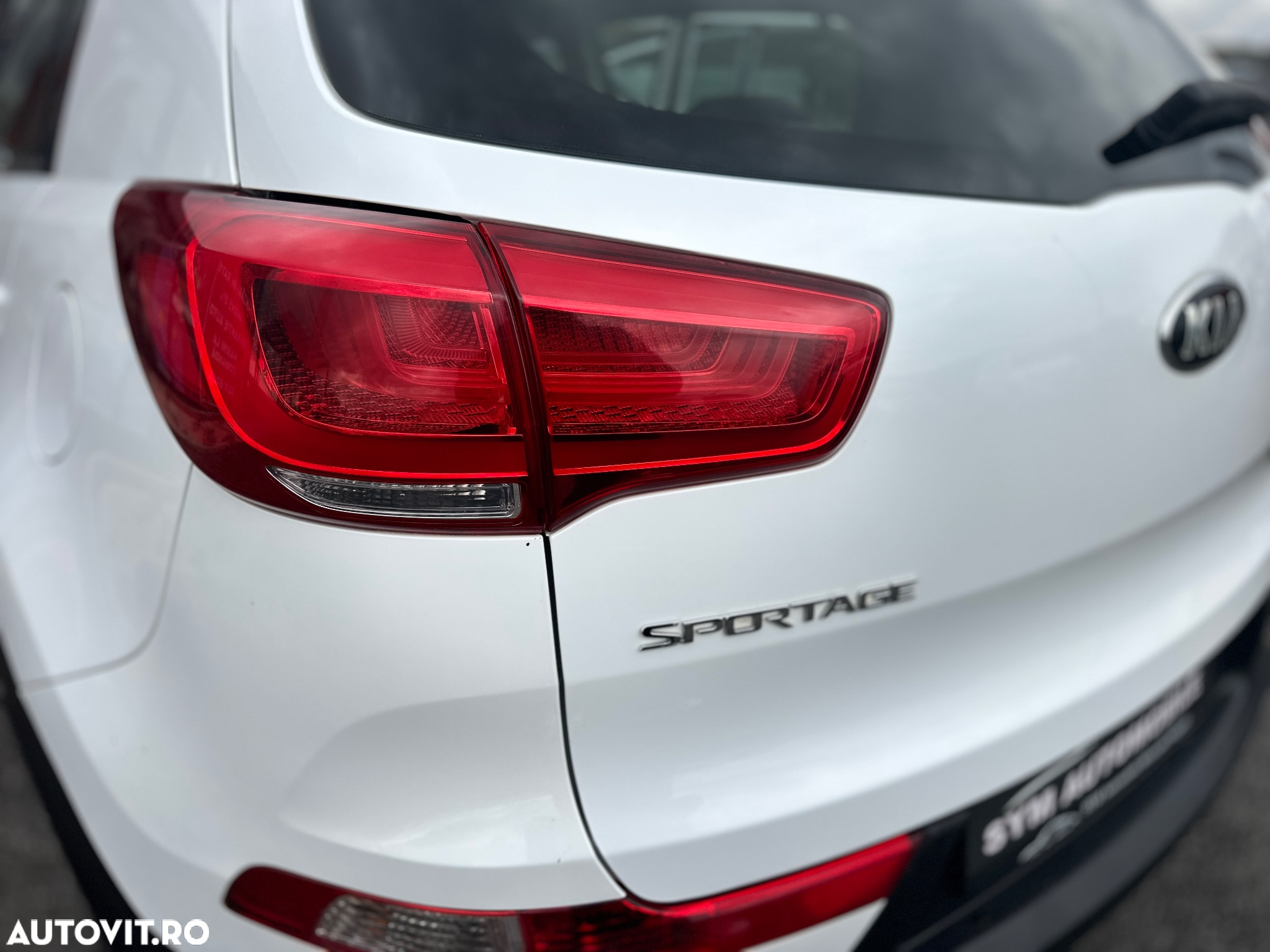 Kia Sportage 1.7 CRDI 2WD Attract - 18