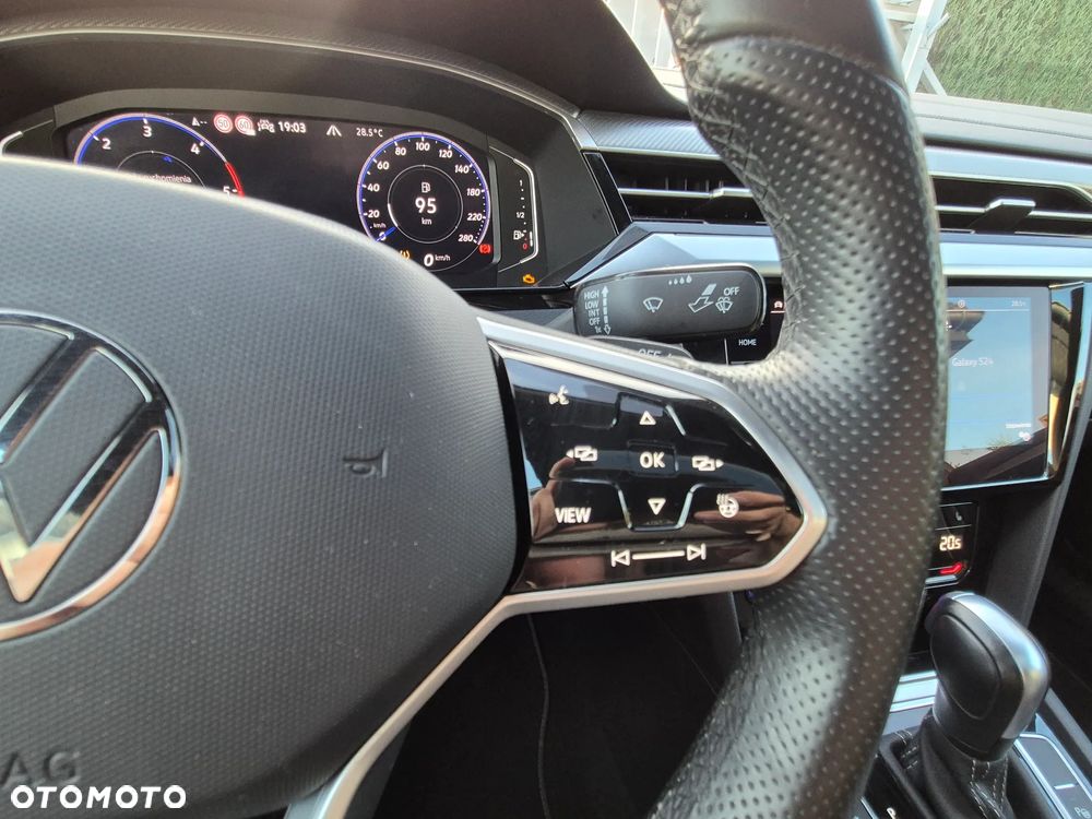 Volkswagen Arteon 2.0 TDI SCR 4Motion DSG R-Line - 9