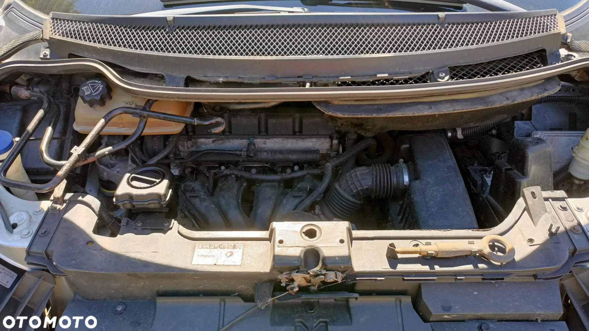 Citroën C8 2.0 16V Confort - 5