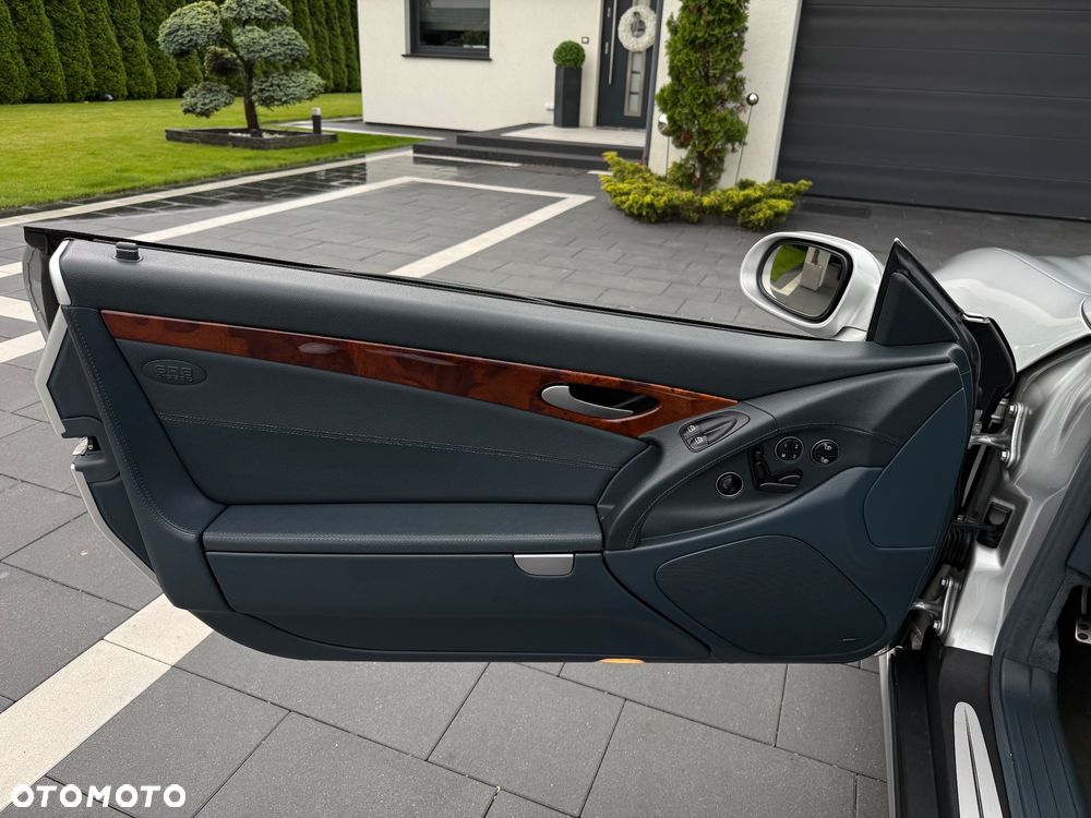 Mercedes-Benz SL 500 - 13