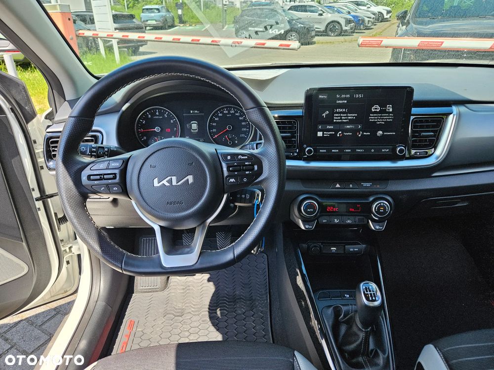Kia Stonic 1.0 T-GDI L - 13