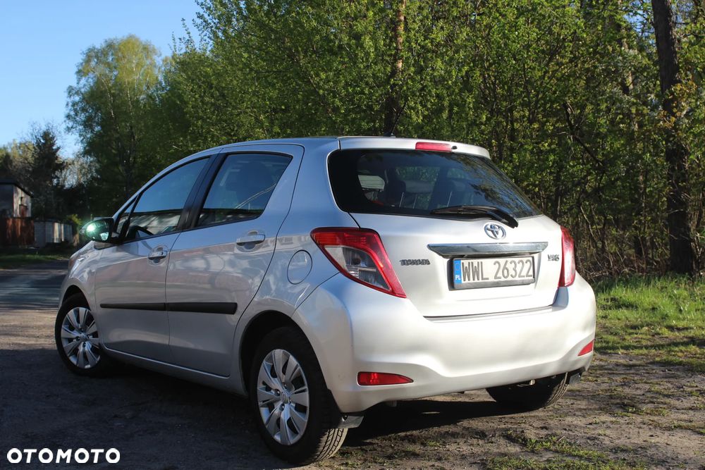 Toyota Yaris 1.33 Sol - 3