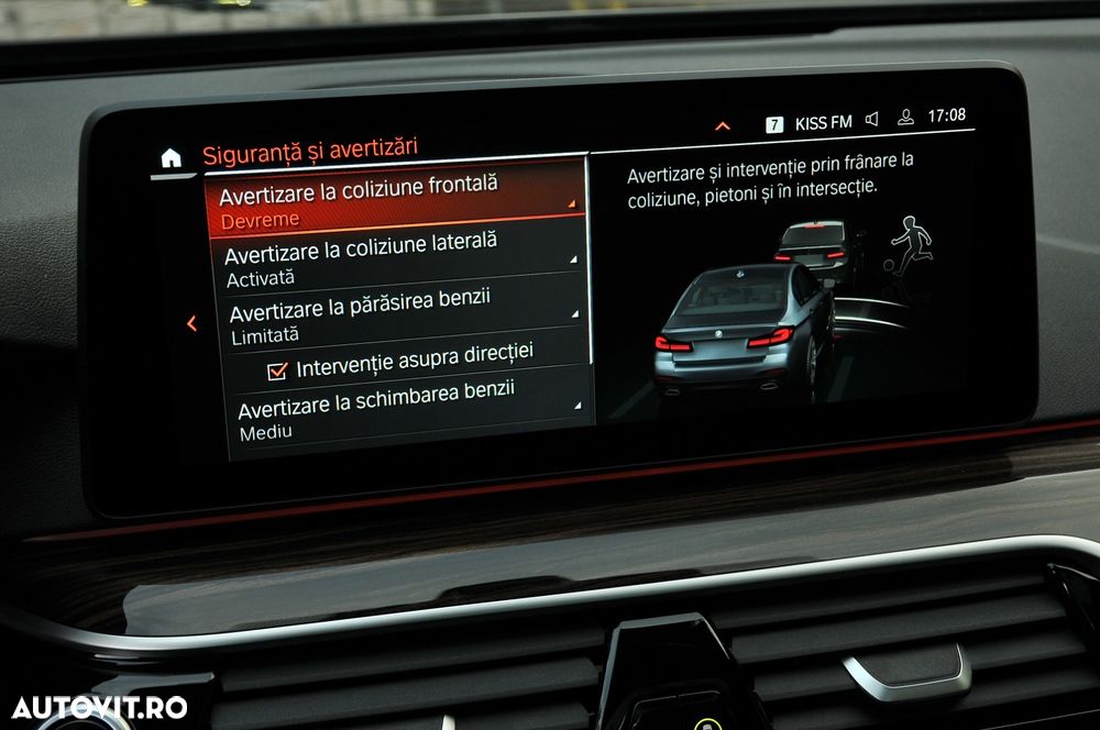 BMW Seria 5 530d xDrive AT MHEV - 18