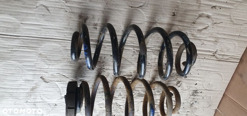 Sprężyny sprężyna tył tylne 2SZT Audi A4 B6 Sedan - 3