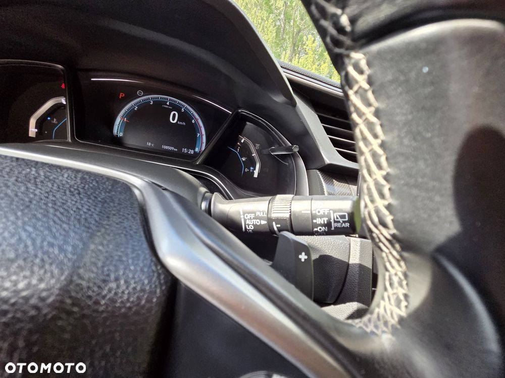 Honda Civic 1.0 i-VTEC Turbo CVT Elegance - 16
