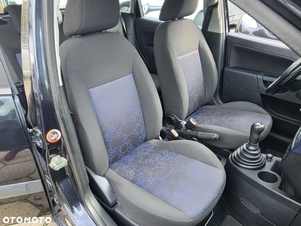 Ford Fiesta 1.4 Ghia - 17