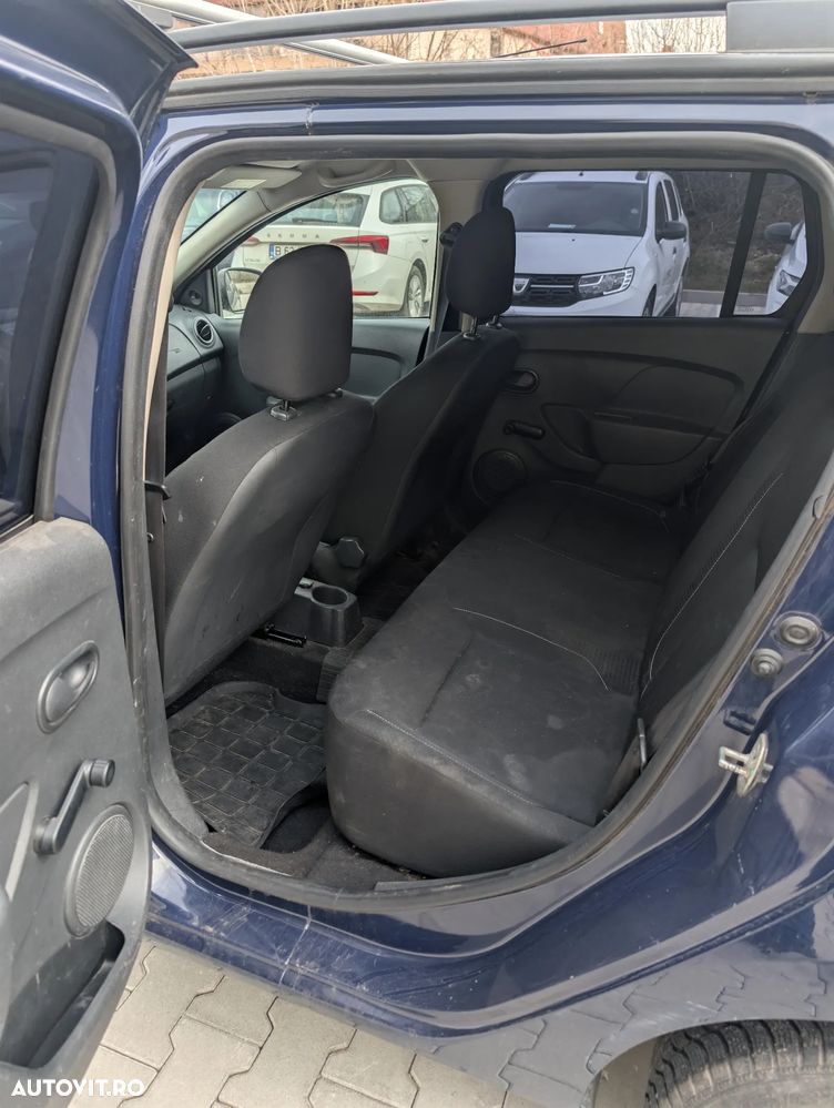 Dacia Logan 1.0 SCe SL PLUS - 11