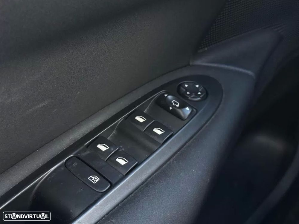 Citroën C4 1.6 BlueHDi Live - 14