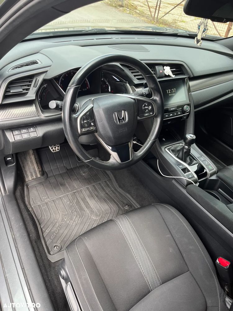 Honda Civic 1.5 VTEC Turbo Sport Plus - 15