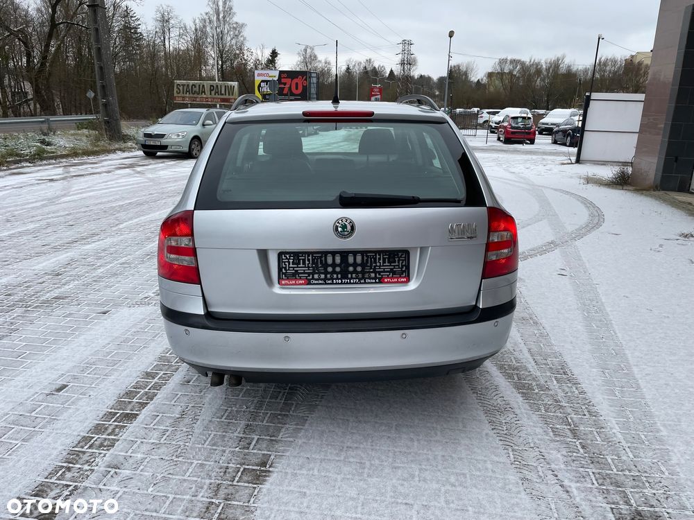 Skoda Octavia 2.0 TDI DPF Team Edition - 6