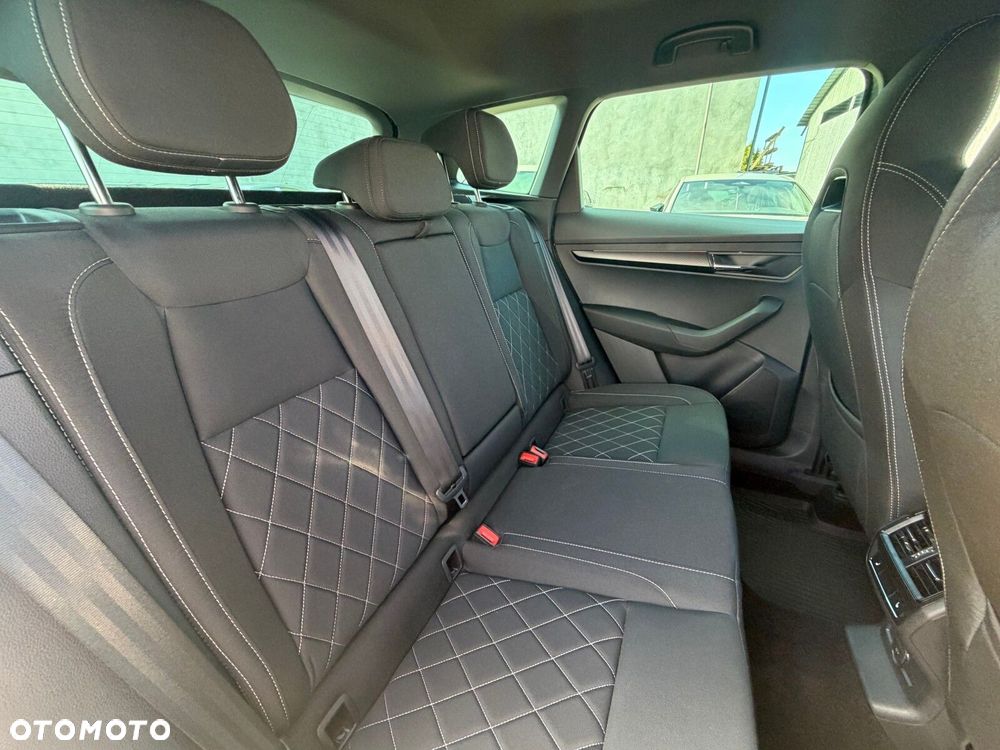Skoda Karoq 1.5 TSI ACT Sportline DSG - 16