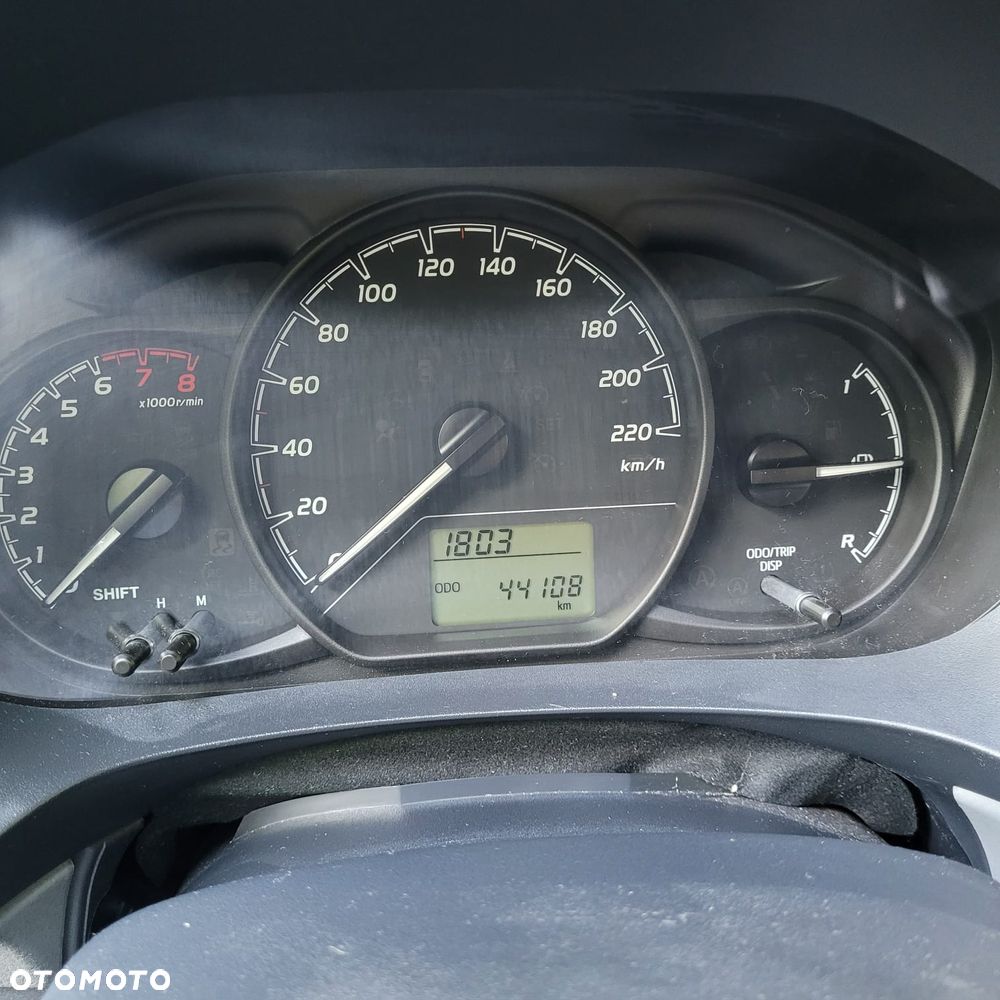 Toyota Yaris 1.0 Active - 10