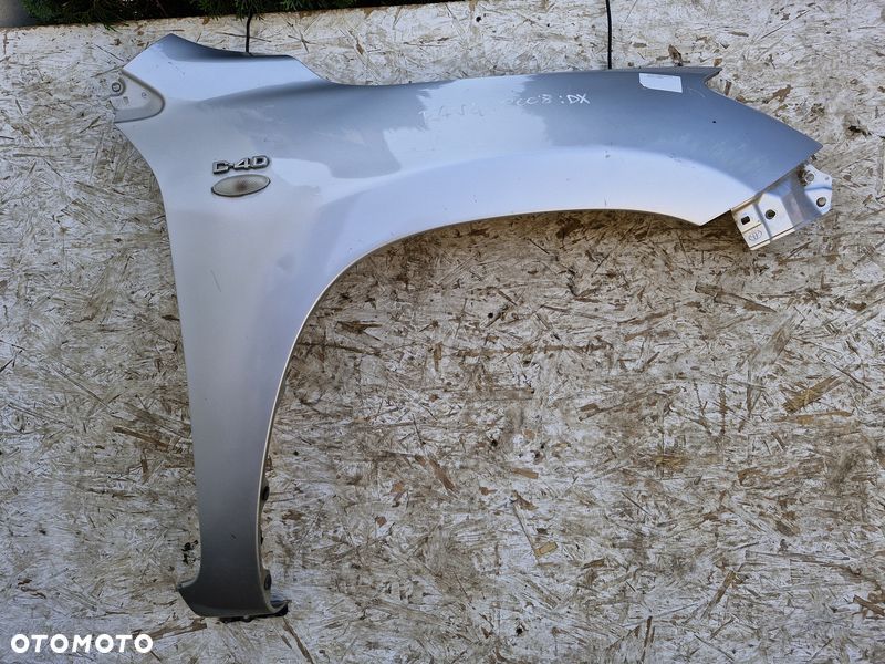 toyota rav4 iii 3 błotnik prawy przód przedni - 1