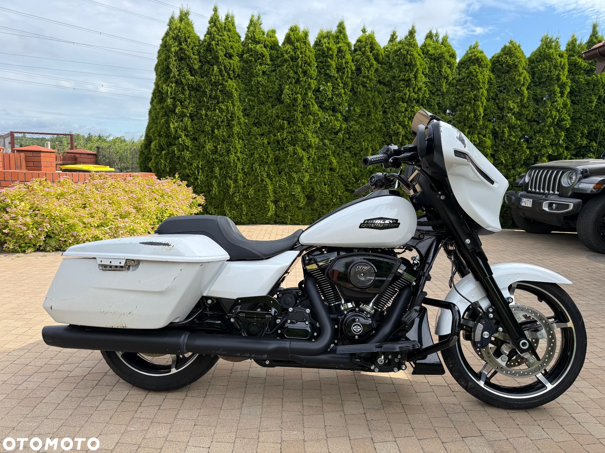 Harley-Davidson Touring Street Glide - 1