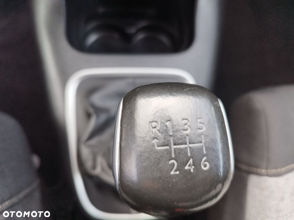 Citroën C3 1.2 PureTech Exclusive - 18