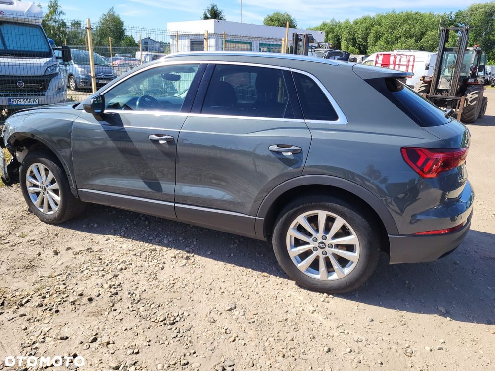 Audi Q3 - 1
