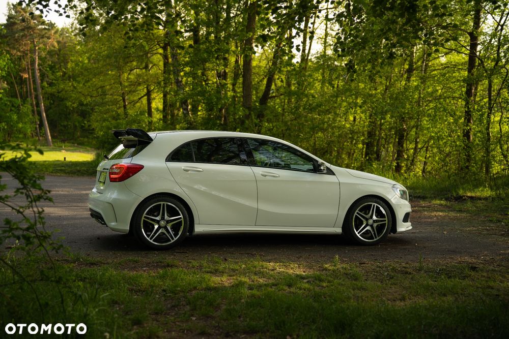 Mercedes-Benz Klasa A 180 AMG Line - 10