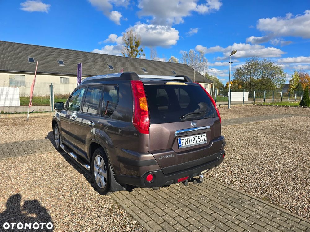 Nissan X-Trail 2.0 dCi LE - 9