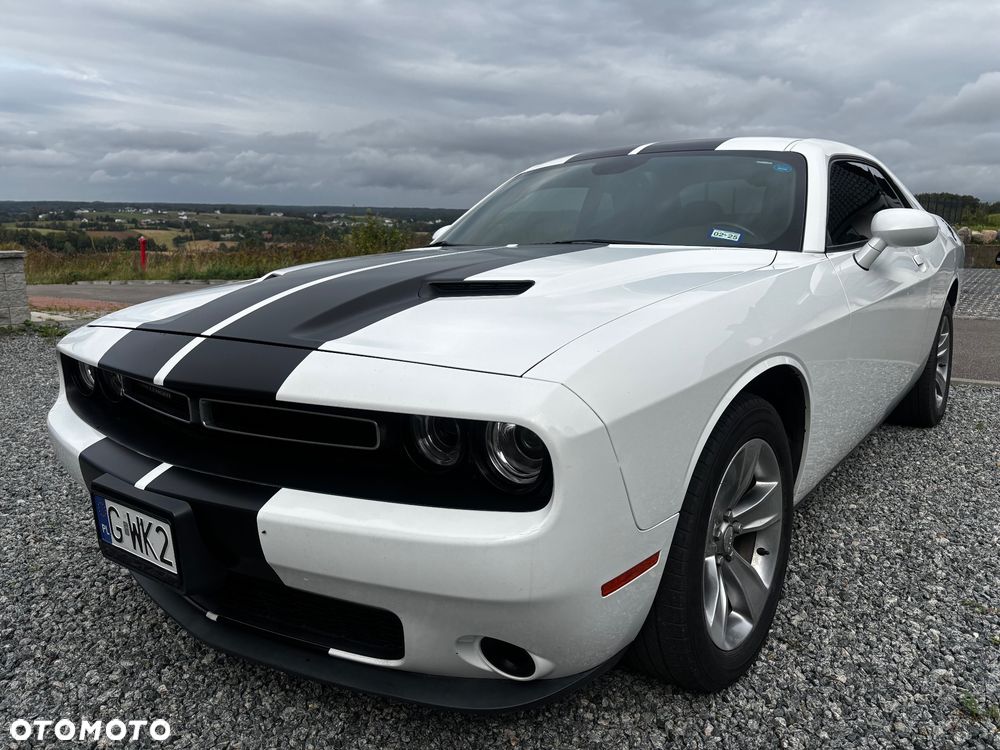 Dodge Challenger Automatik SXT Plus - 2