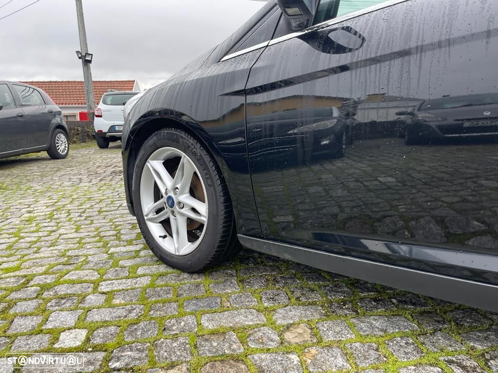 Ford Focus 1.5 TDCi Titanium - 9