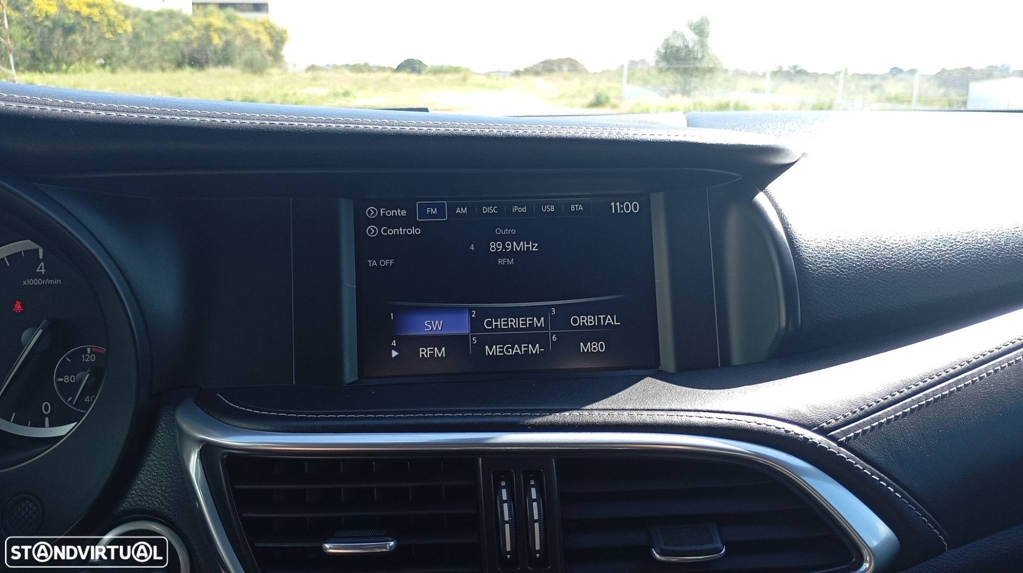 Infiniti Q30 2.2d DCT AWD Luxe Tech - 29