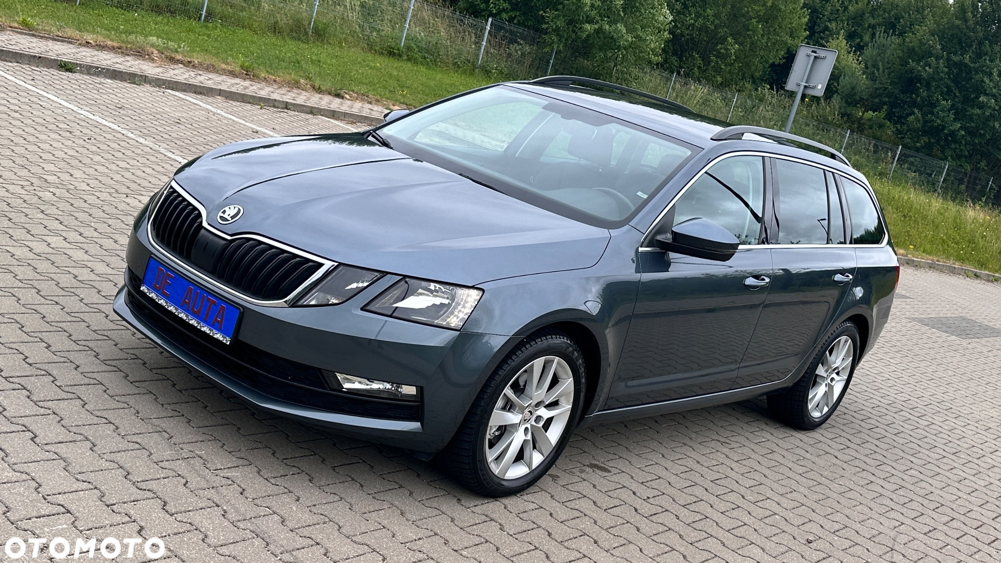 Skoda Octavia 1.5 TSI ACT DSG Style - 3