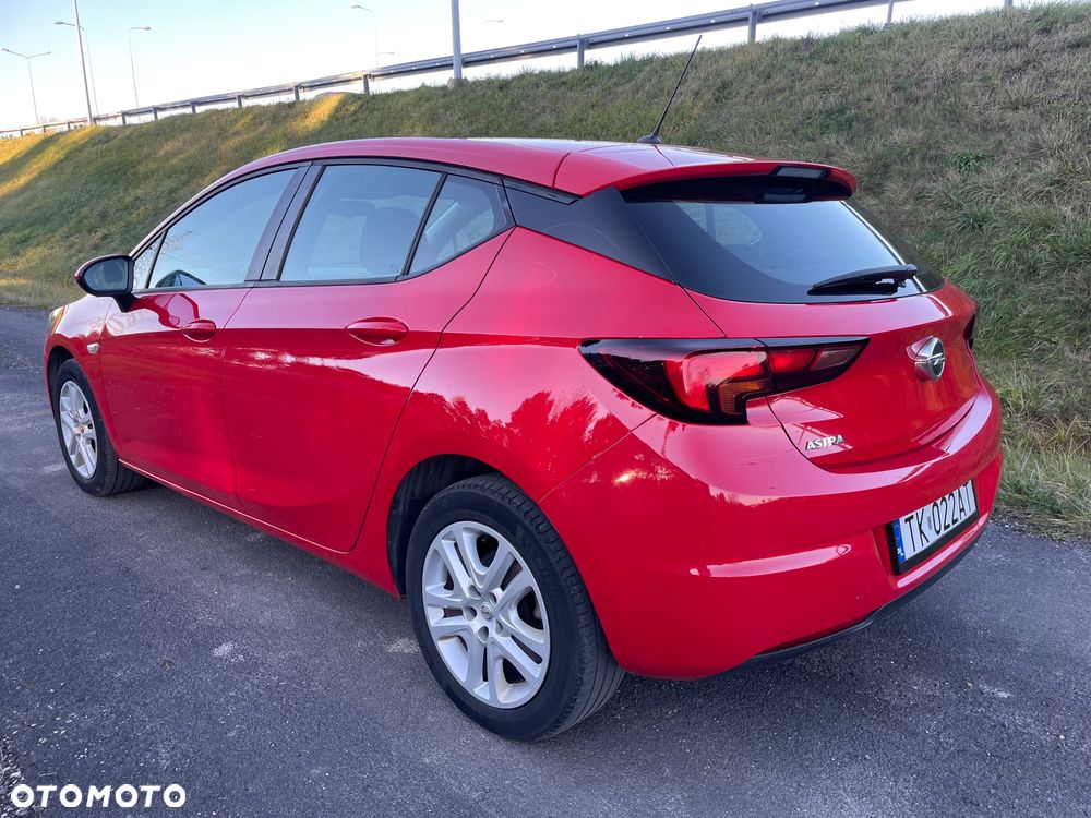 Opel Astra V 1.4 Enjoy - 9