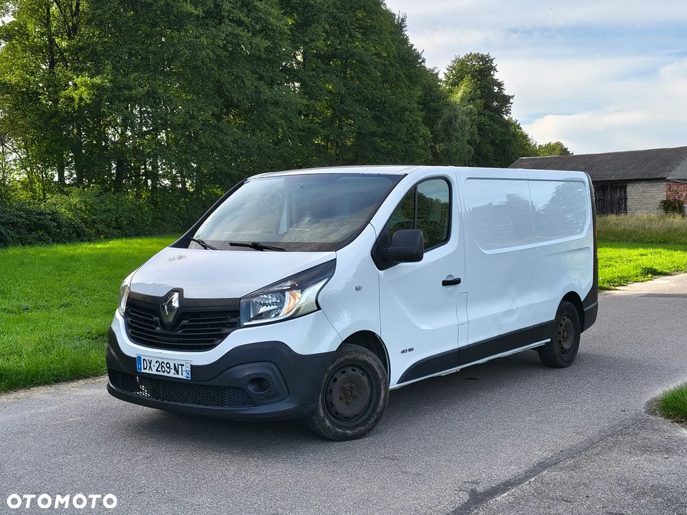 Renault Trafic - 1
