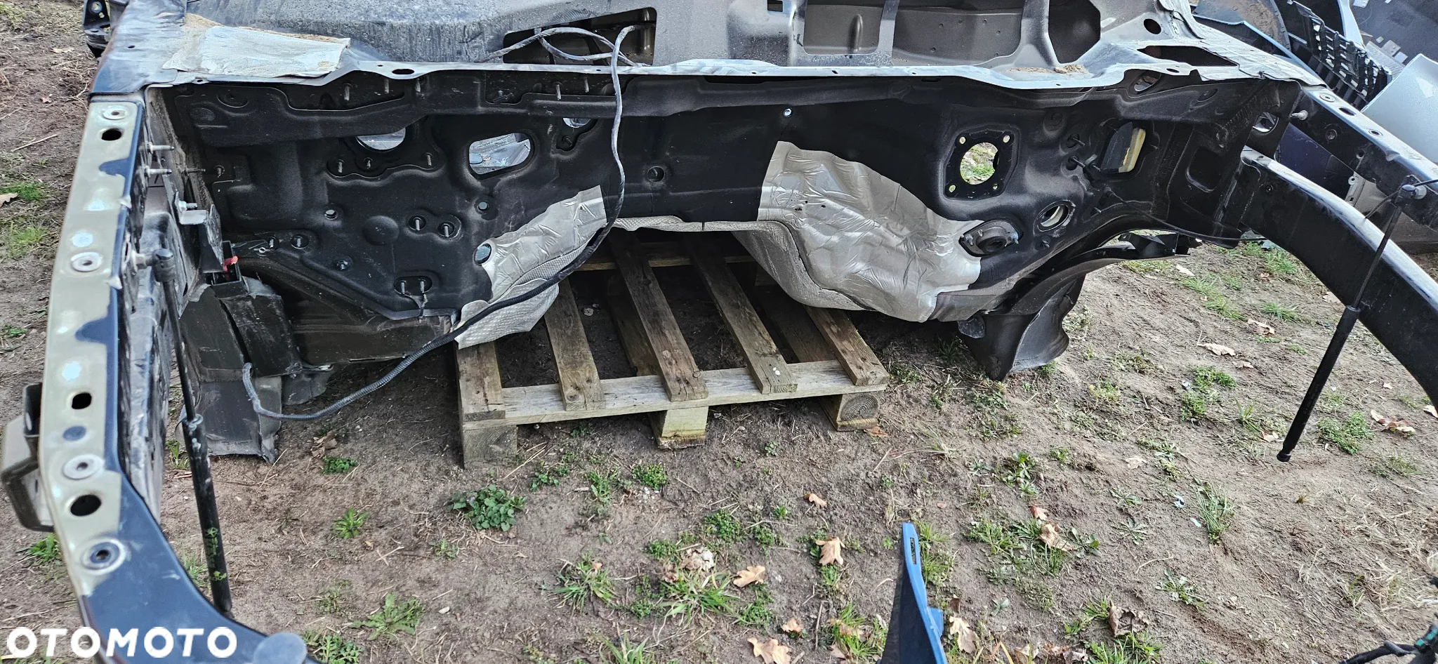 RAM 1500 V 5 2019- Big Horn KRÓTKI KRÓTKIE DRZWI QUAD CAB 1,5 Kabina Szkielet Buda Karoseria Ćwiartka Dach Próg Podłużnica Fartuch Ściana grodziowa   KOLOE PXJ stan idealny - 25