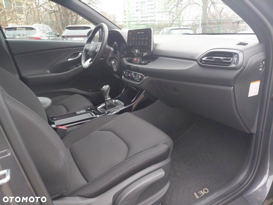 Hyundai i30 - 16