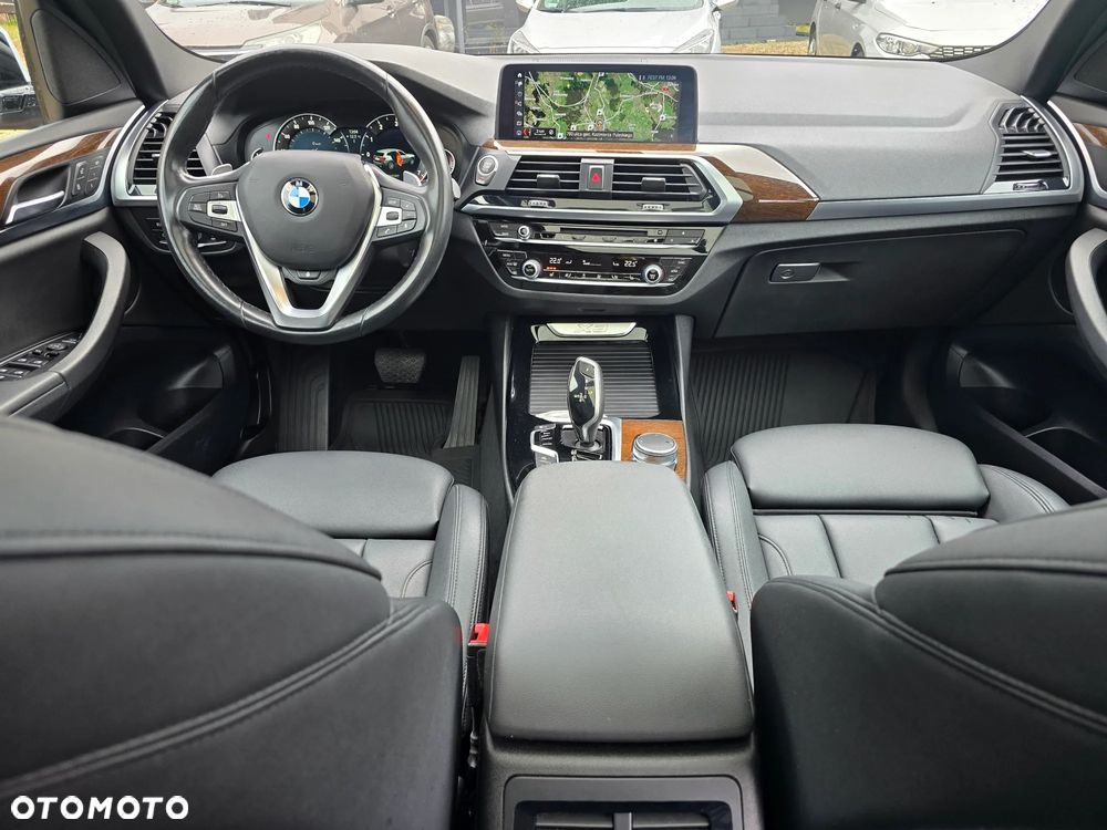BMW X3 xDrive30i GPF Luxury Line - 26