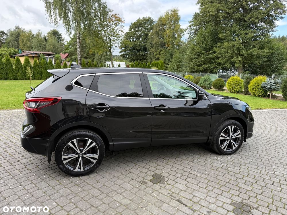 Nissan Qashqai 1.3 DIG-T DCT TEKNA - 8