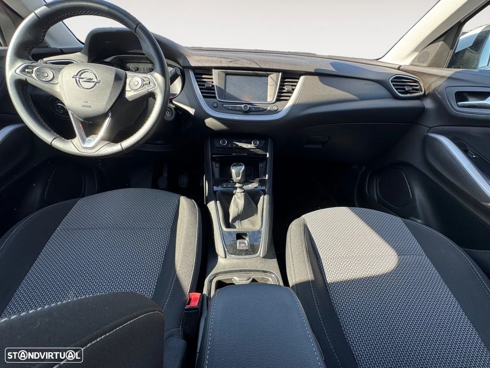 Opel Grandland X 1.2 T Innovation - 12
