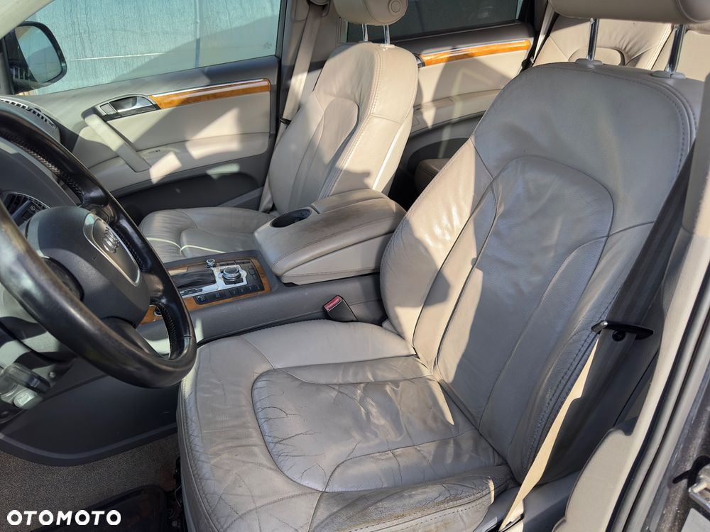 Audi Q7 - 5