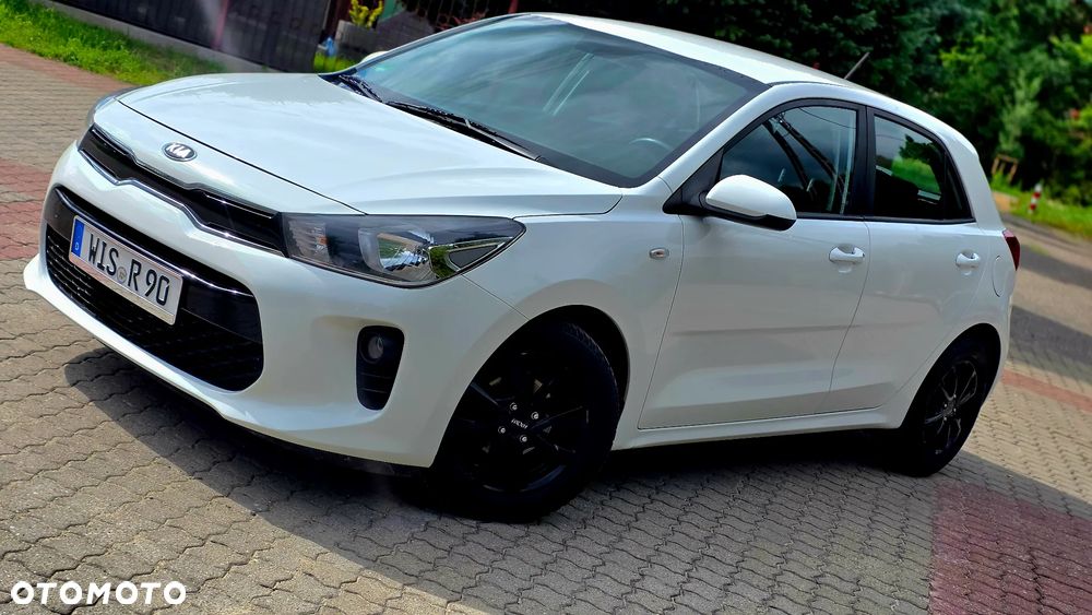 Kia Rio 1.2 Dream Team Edition - 16