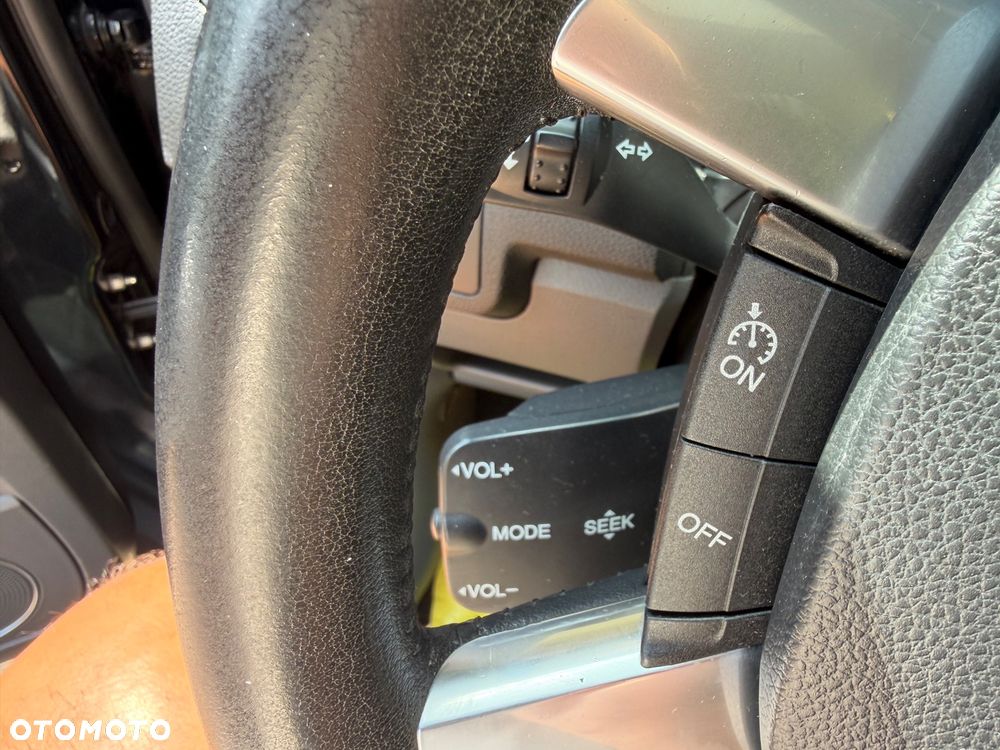 Ford Kuga 2.0 TDCi Titanium FWD - 18