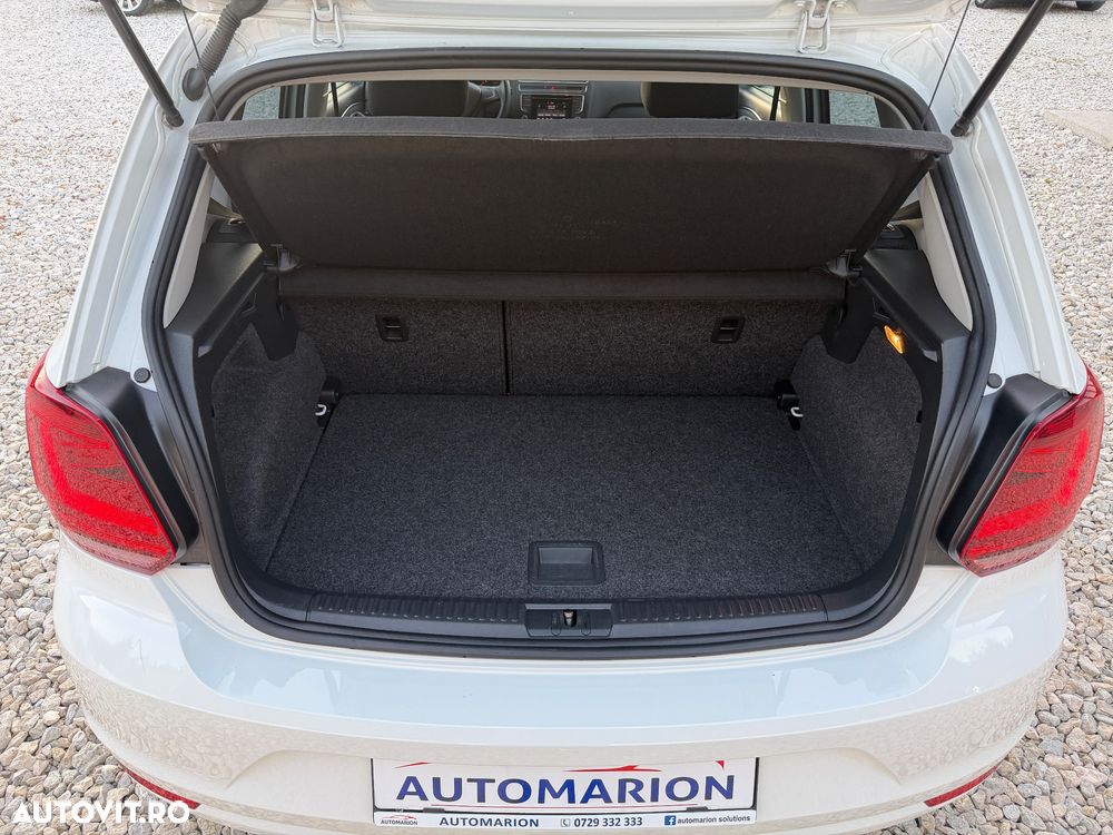 Volkswagen Polo 1.4 TDI CR Comfortline - 16