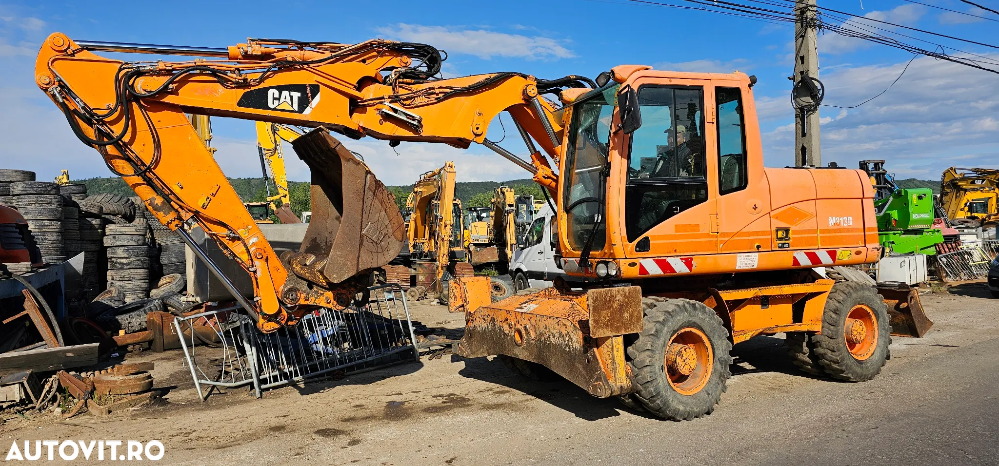 Caterpillar CAT M 313 D Excavator pe roți - 10