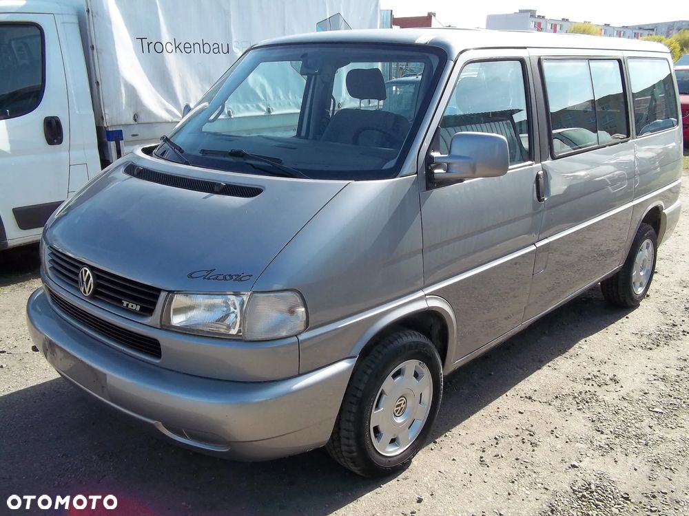 Volkswagen Multivan Standard - 7